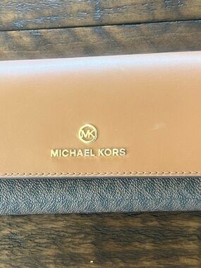 Michael Kors Brown and Black Leather Continental Wallet